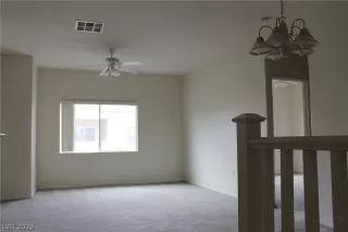 Photo #1: 2094630 Listing 