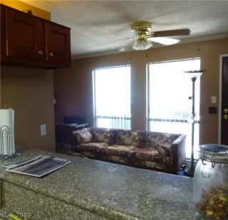 Photo #1: 2094638 Listing