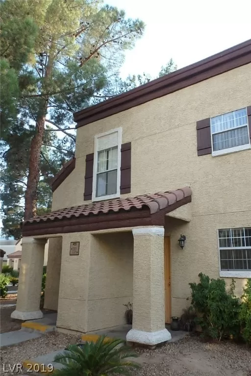 MLS: 2094662 Condo For Sale