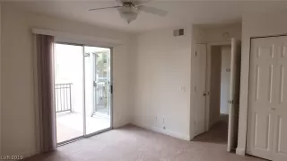 Photo #5: 2094662 Listing 