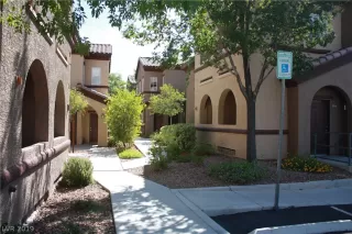 Photo #1: 2094676 Listing 
