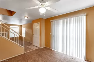 Photo #4: 2094697 Listing 