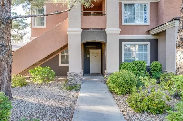 MLS: 2094753 Condo For Sale