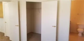 Photo #5: 2094761 Listing