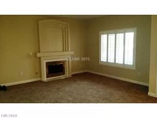 Photo #6: 2094785 Listing 