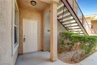 Photo #4: 2094835 Listing