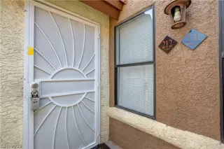 Photo #1: 2094837 Listing 