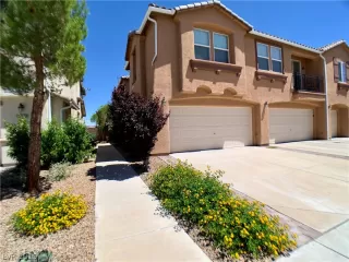 Photo #1: 2094847 Listing