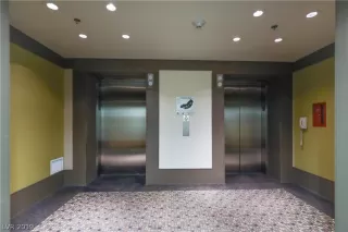 Photo #2: 2094866 Listing