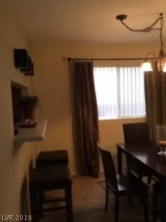 Photo #4: 2094868 Listing 