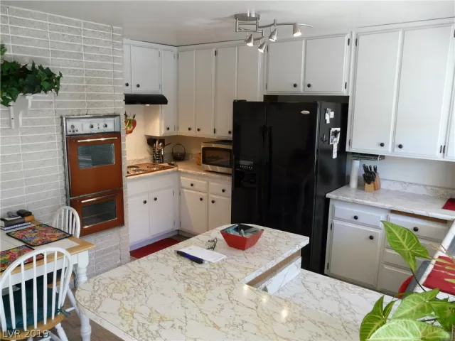 MLS: 2094886 Condo For Sale