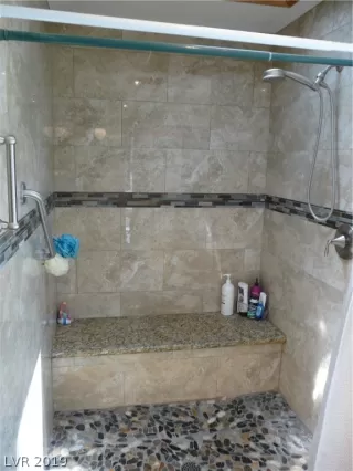 Photo #3: 2094886 Listing 