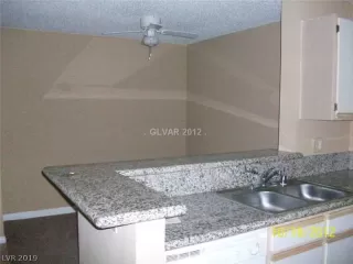 Photo #6: 2094904 Listing 