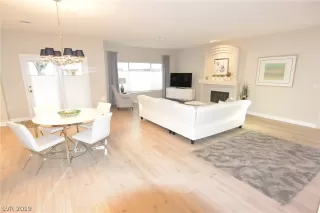 Photo #3: 2094934 Listing 