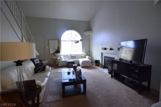 Photo #6: 2094937 Listing 