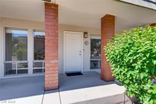 Photo #1: 2094942 Listing