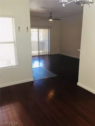 Photo #3: 2094943 Listing 