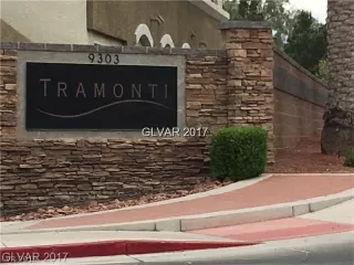 Photo #1: 2094945 Listing 