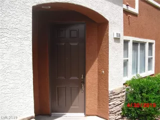 Photo #6: 2094945 Listing 