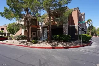 Photo #1: 2094946 Listing