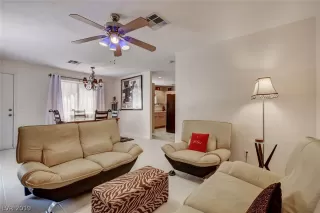 Photo #4: 2094947 Listing 