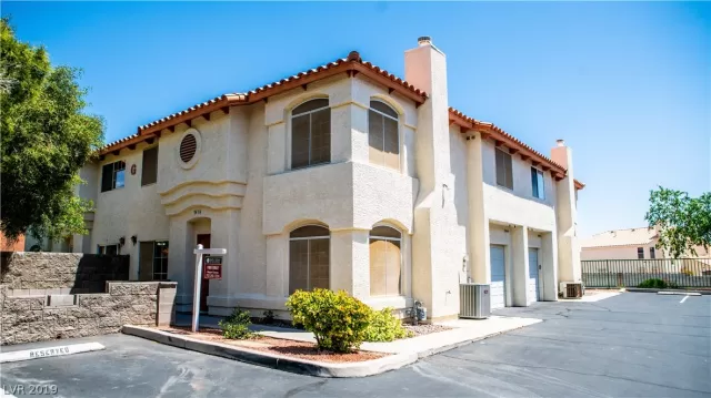 MLS: 2094953 Condo For Sale