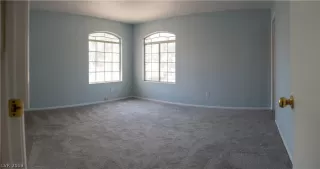 Photo #6: 2094953 Listing 