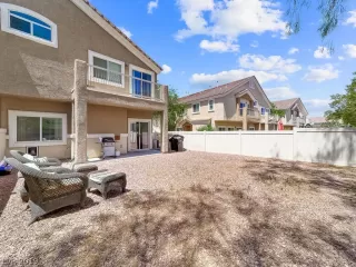 Photo #2: 2095061 Listing 