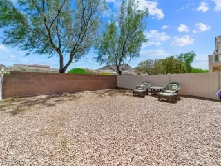 Photo #3: 2095061 Listing 