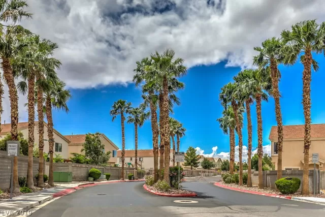 MLS: 2095070 Condo For Sale