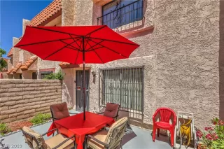 Photo #3: 2095123 Listing