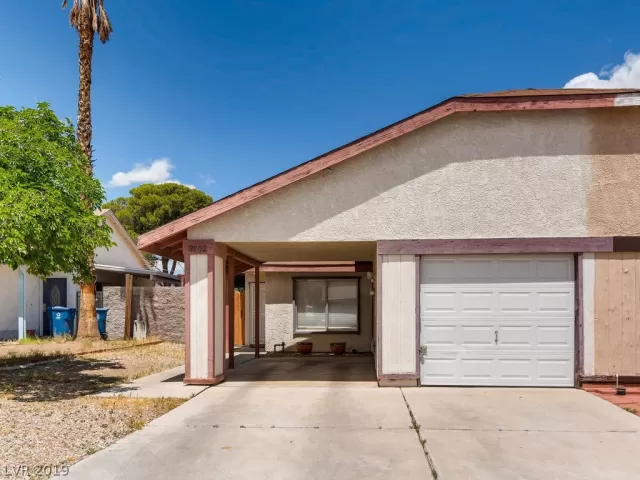 MLS: 2095175 Condo For Sale