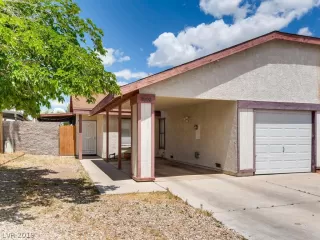 Photo #1: 2095175 Listing