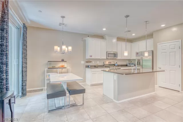 MLS: 2095228 Condo For Sale