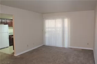 Photo #6: 2095254 Listing 