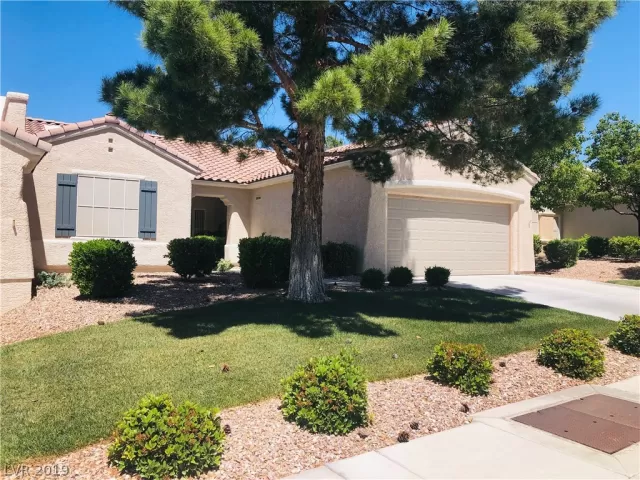 MLS: 2095271 Condo For Sale