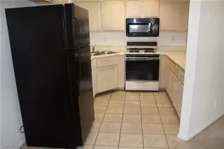 Photo #4: 2095281 Listing 