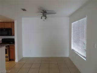 Photo #3: 2095342 Listing 