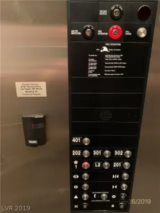 Photo #2: 2095422 Listing 