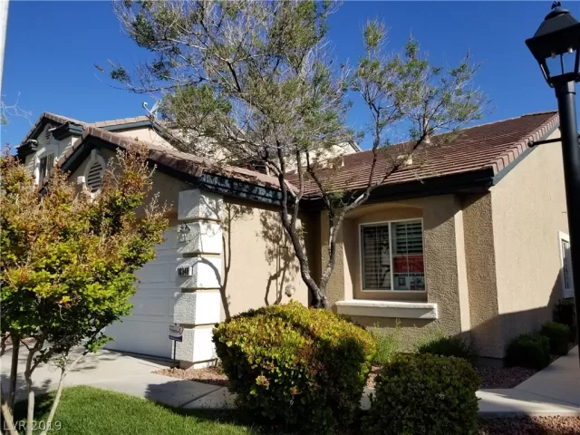 MLS: 2095432 Condo For Sale