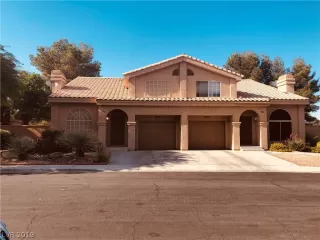 Photo #1: 2095483 Listing