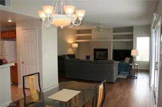 Photo #3: 2095564 Listing