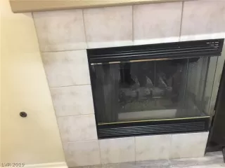 Photo #4: 2095604 Listing