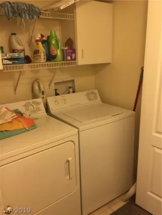 Photo #6: 2095604 Listing