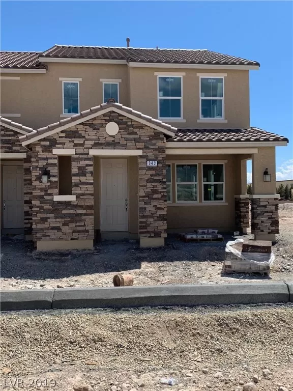 MLS: 2095623 Condo For Sale