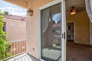 Photo #6: 2095659 Listing 