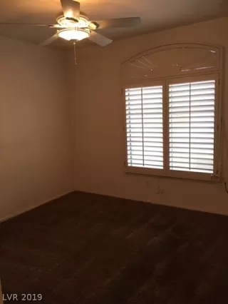 Photo #5: 2095720 Listing 