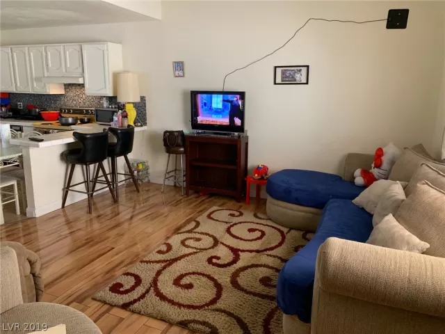 MLS: 2095727 Condo For Sale