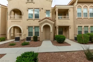 Photo #4: 2095728 Listing