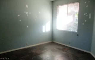 Photo #4: 2095831 Listing 